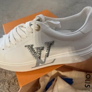 Louis Vuitton White and Silver Women's Sneakers size 38